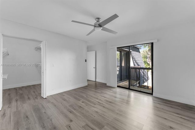 14210 SW 94th Cir Ln 104-35, Miami, FL 33186