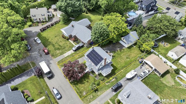 50 Vine Street, Stratford, CT 06614