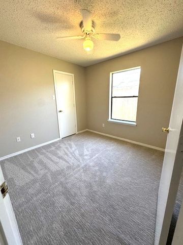 2225 Pebble Beach Dr, Ingleside, TX 78362