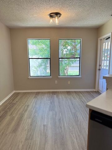 2225 Pebble Beach Dr, Ingleside, TX 78362