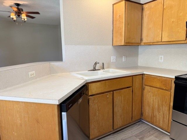 2225 Pebble Beach Dr, Ingleside, TX 78362