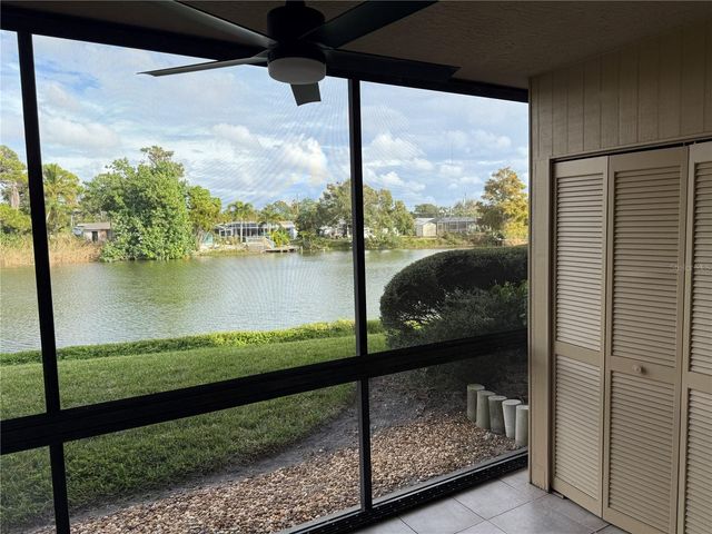 5697 ASHTON LAKE DRIVE 6, Sarasota, FL 34231