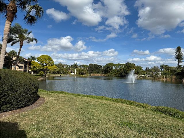 5697 ASHTON LAKE DRIVE 6, Sarasota, FL 34231