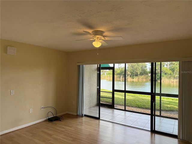 5697 ASHTON LAKE DRIVE 6, Sarasota, FL 34231