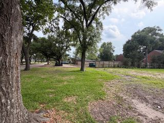 802 Chimney Rock Road, Houston, TX 77056