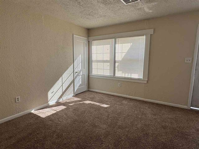 1605 NW Williams Ave, Lawton, OK 73507