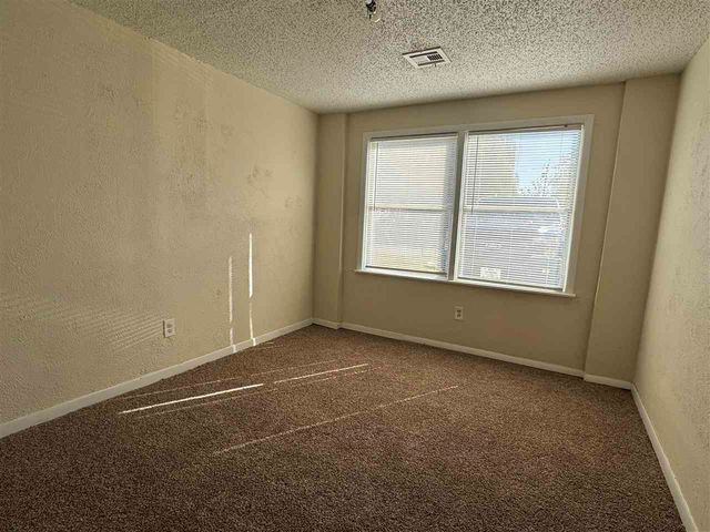 1605 NW Williams Ave, Lawton, OK 73507