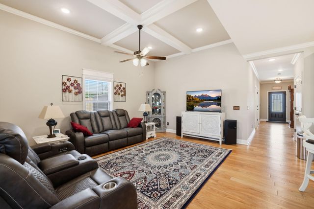 77 Peachstone Lane, Rossville, GA 30741