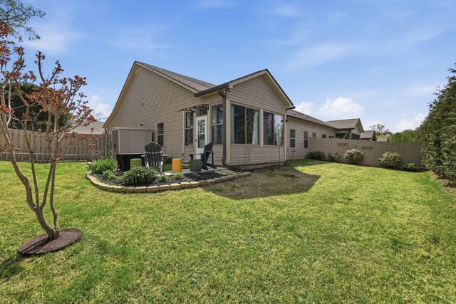 77 Peachstone Lane, Rossville, GA 30741