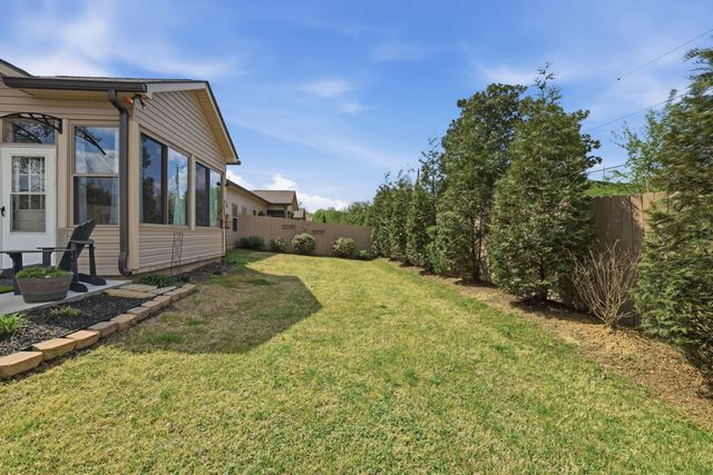 77 Peachstone Lane, Rossville, GA 30741