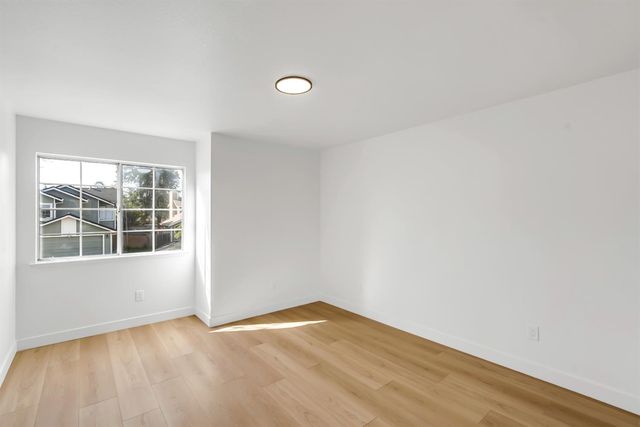 7213 Tiant Way, Elk Grove, CA 95758