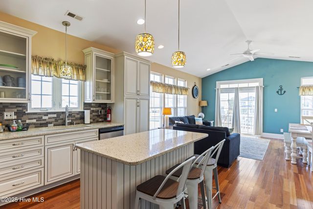 1208 Bonito Lane Unit 2, Carolina Beach, NC 28428