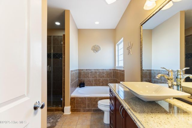 1208 Bonito Lane Unit 2, Carolina Beach, NC 28428