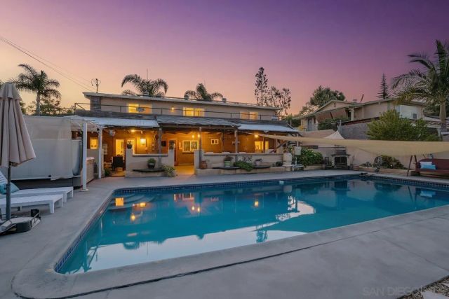 738 E 5Th Ave, Escondido, CA 92025