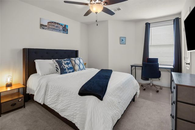 10099 Oakland Hills Drive, Cleveland, TX 77327