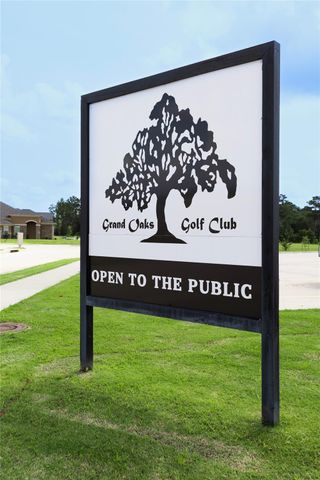 10099 Oakland Hills Drive, Cleveland, TX 77327