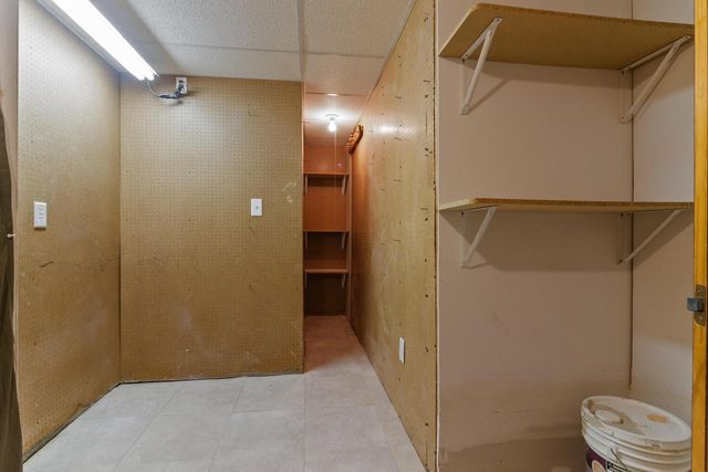 36 W Sedgemeadow STREET, Elkhorn, WI 53121