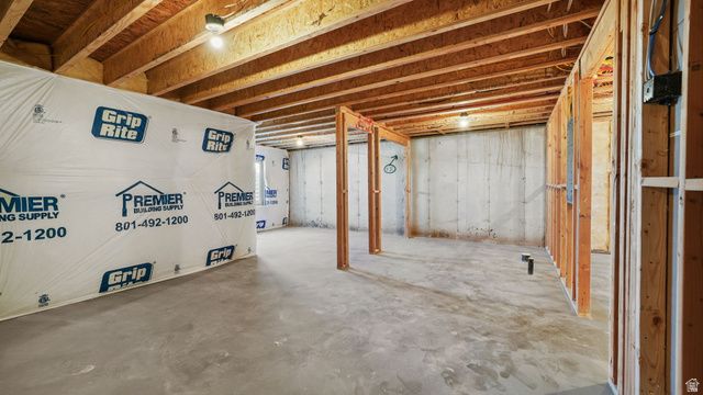206 W 930 N, Santaquin, UT 84655