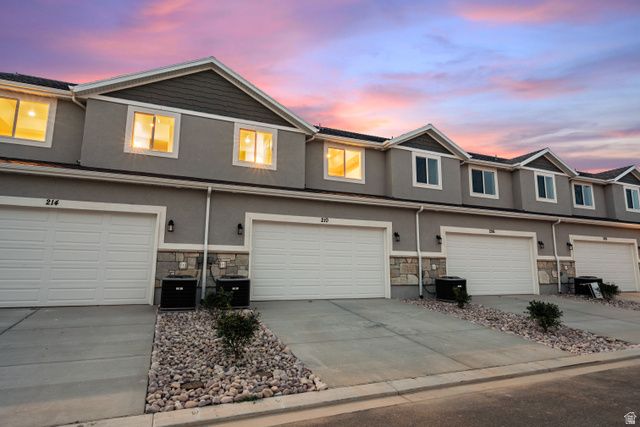 206 W 930 N, Santaquin, UT 84655