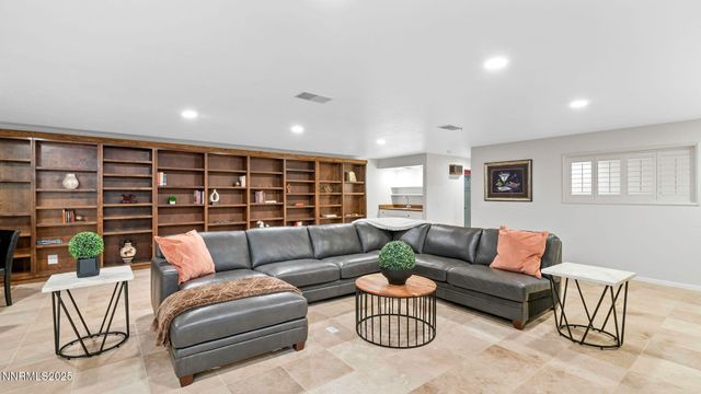 4947 W Lakeridge Terrace, Reno, NV 89509