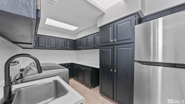 4947 W Lakeridge Terrace, Reno, NV 89509