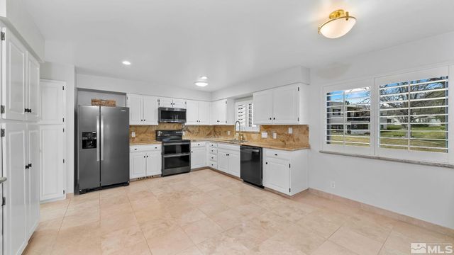 4947 W Lakeridge Terrace, Reno, NV 89509