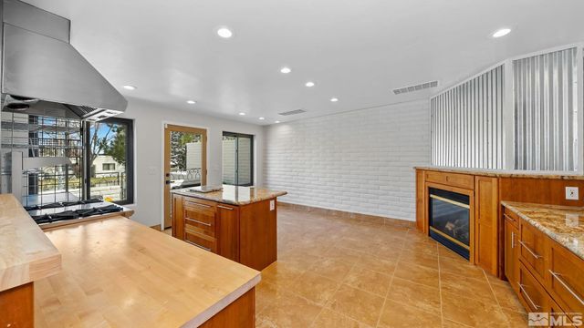 4947 W Lakeridge Terrace, Reno, NV 89509