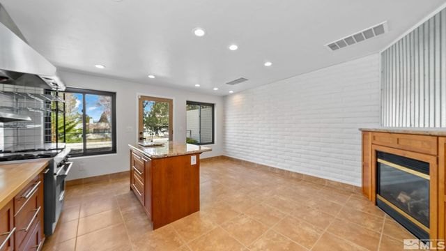 4947 W Lakeridge Terrace, Reno, NV 89509