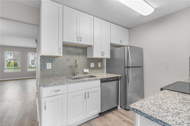 1386 Sierra DR, Virginia Beach, VA 23453