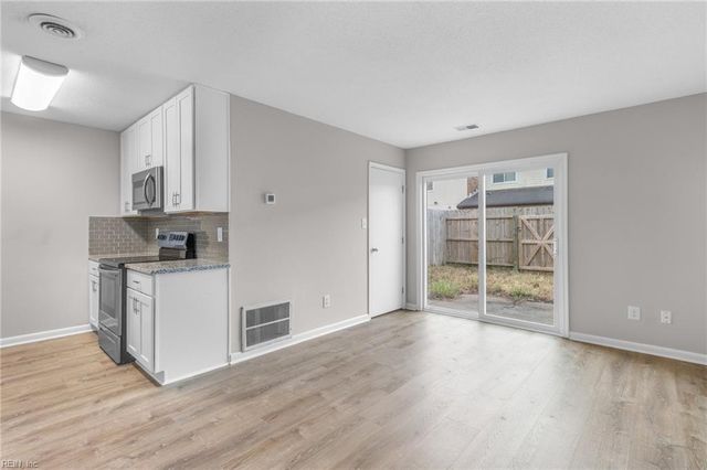 1386 Sierra DR, Virginia Beach, VA 23453