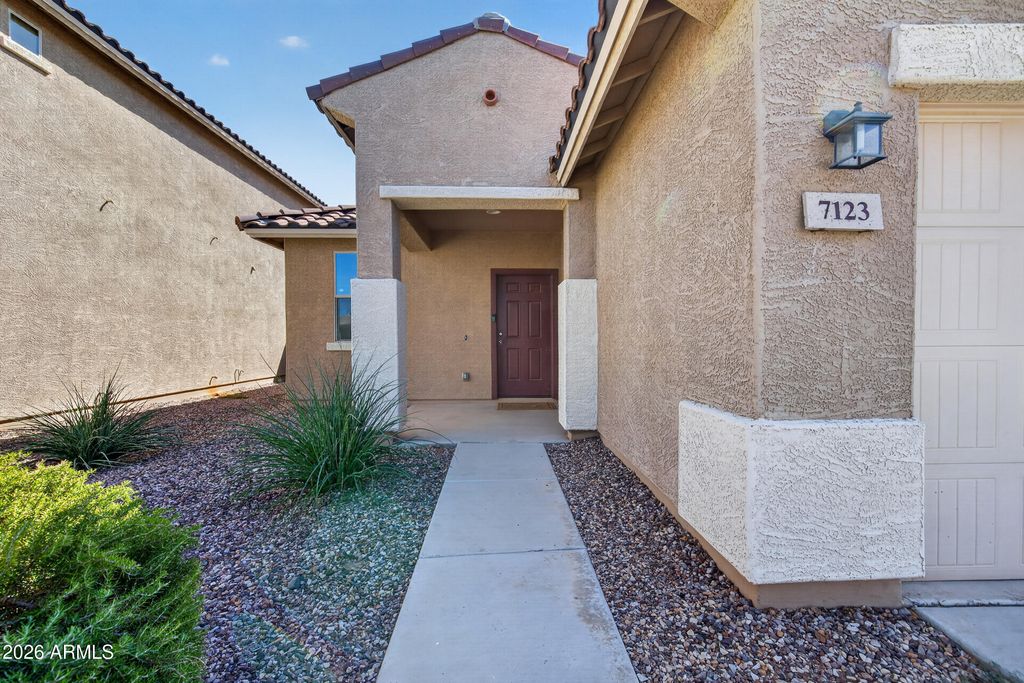7123 W PALO VERDE Drive, Glendale, AZ 85303 — photo 4