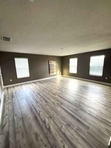 5436 NW South Crisona Circle, Port St. Lucie, Port St Lucie, FL 34986