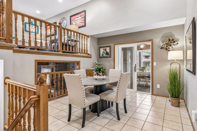 6582 Falstaff Terrace, Woodbury, MN 55125
