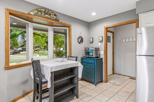 6582 Falstaff Terrace, Woodbury, MN 55125