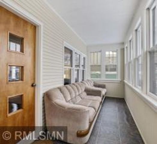 1013 Sims Avenue, Saint Paul, MN 55106