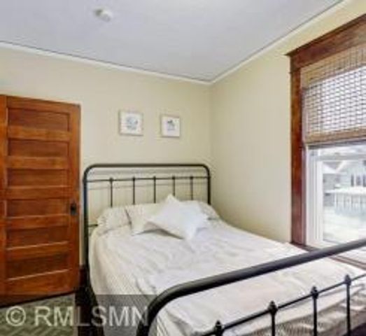 1013 Sims Avenue, Saint Paul, MN 55106