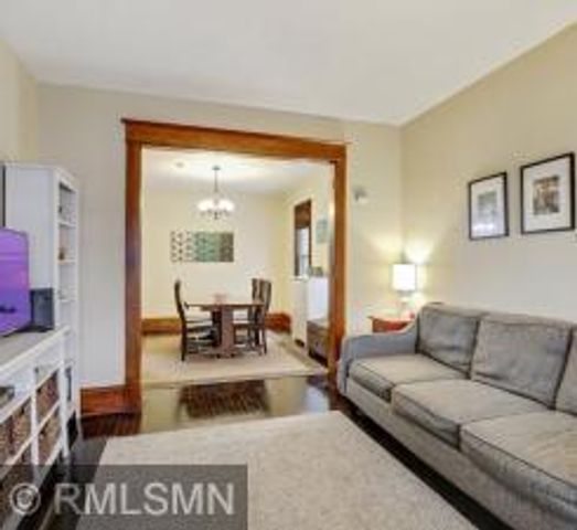 1013 Sims Avenue, Saint Paul, MN 55106