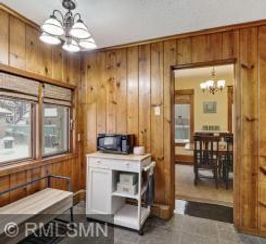 1013 Sims Avenue, Saint Paul, MN 55106