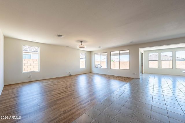 25932 W FIREHAWK Drive, Buckeye, AZ 85396