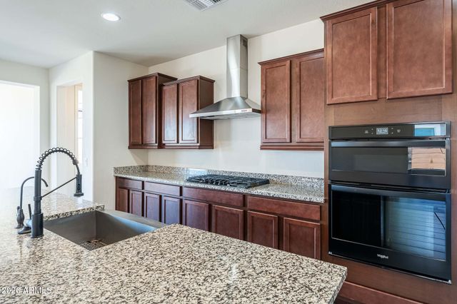 25932 W FIREHAWK Drive, Buckeye, AZ 85396