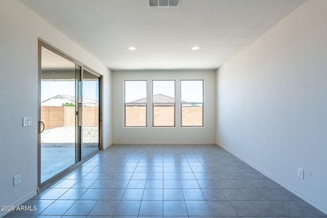 25932 W FIREHAWK Drive, Buckeye, AZ 85396