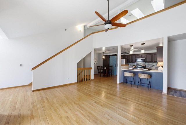 1938 Parknoll LANE, Port Washington, WI 53074