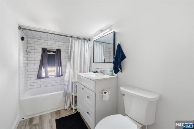 60 Westervelt Place, Lodi, NJ 07644