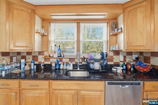 60 Westervelt Place, Lodi, NJ 07644