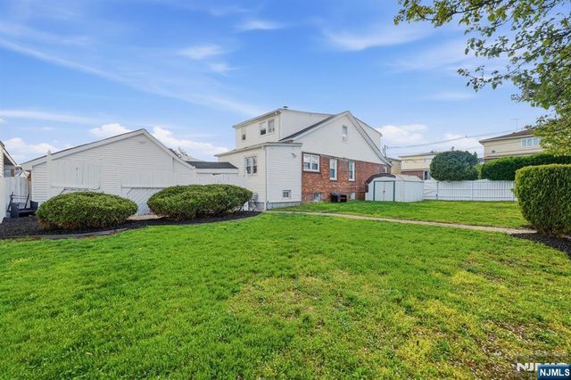 60 Westervelt Place, Lodi, NJ 07644