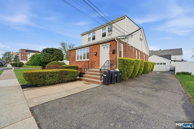 60 Westervelt Place, Lodi, NJ 07644