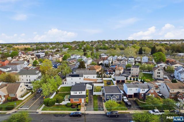 60 Westervelt Place, Lodi, NJ 07644