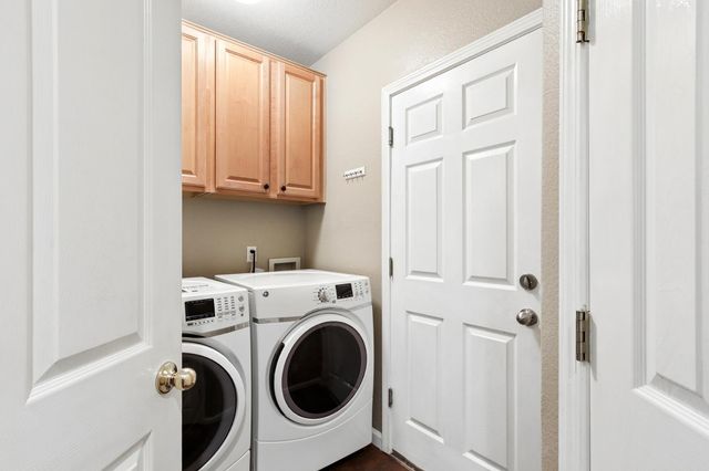 1033 Callawassie Way, Roseville, CA 95747