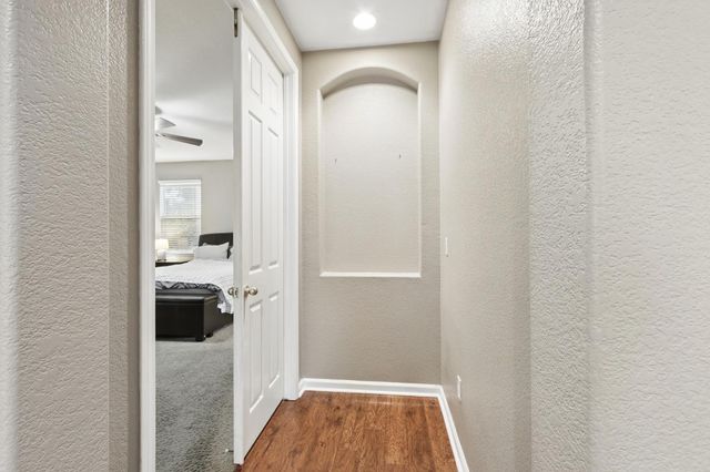 1033 Callawassie Way, Roseville, CA 95747