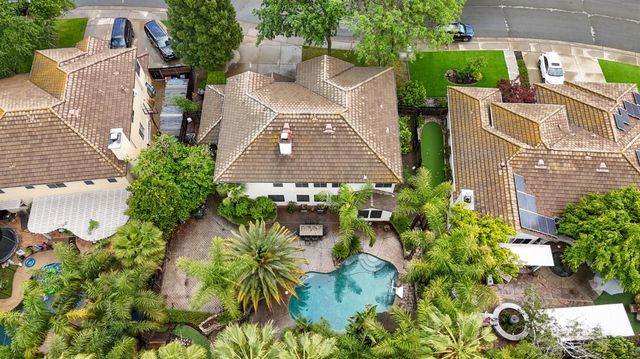 1033 Callawassie Way, Roseville, CA 95747